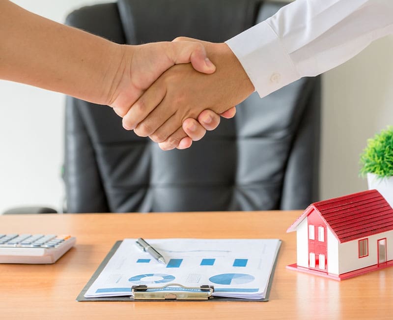 immobilienbewertung_handschlag